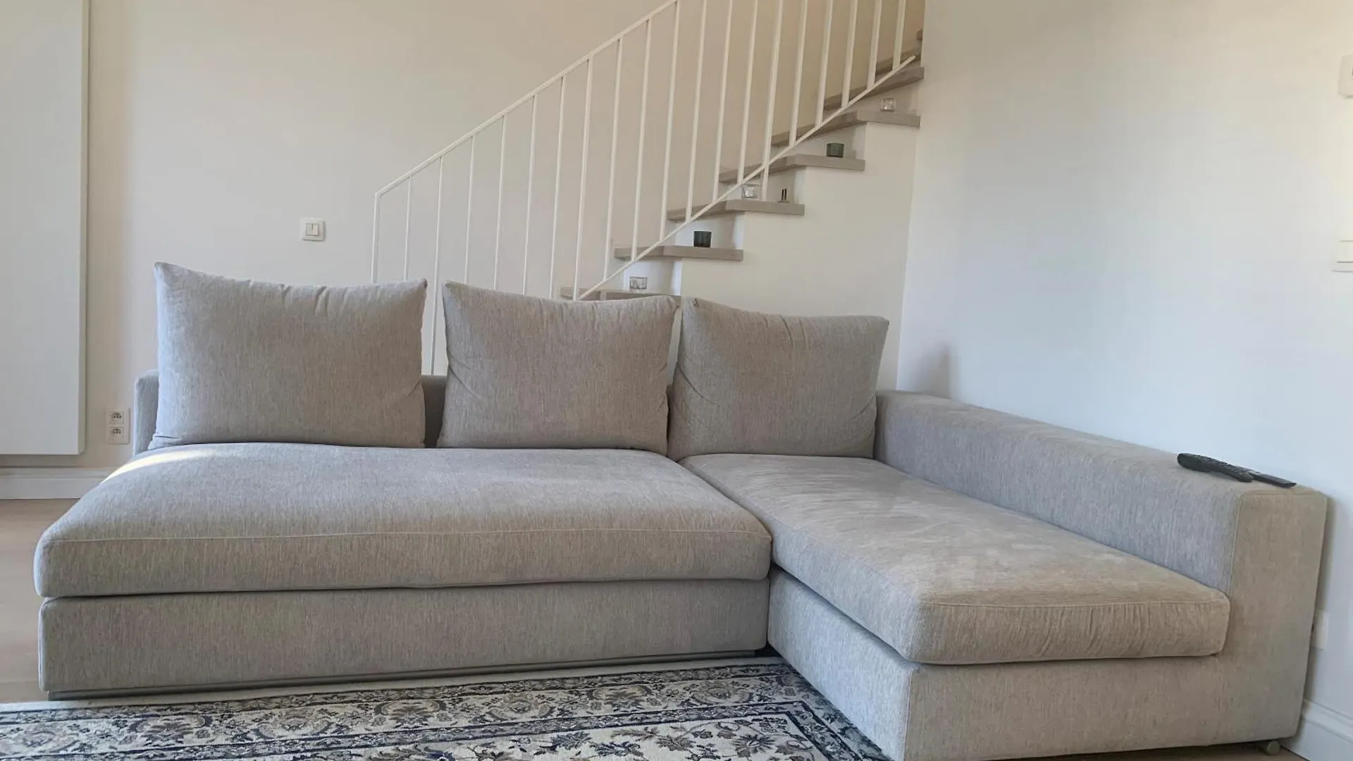 Luxury Apartment, Private Terrace & Free Parking Antwerp Belgium