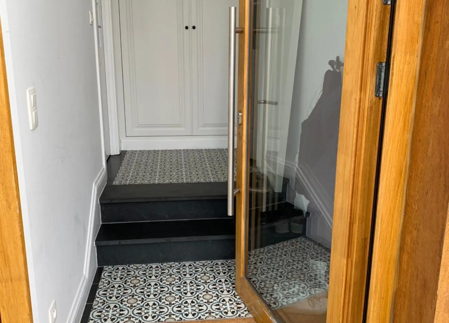 Luxury Apartment, Private Terrace & Free Parking Αμβέρσα