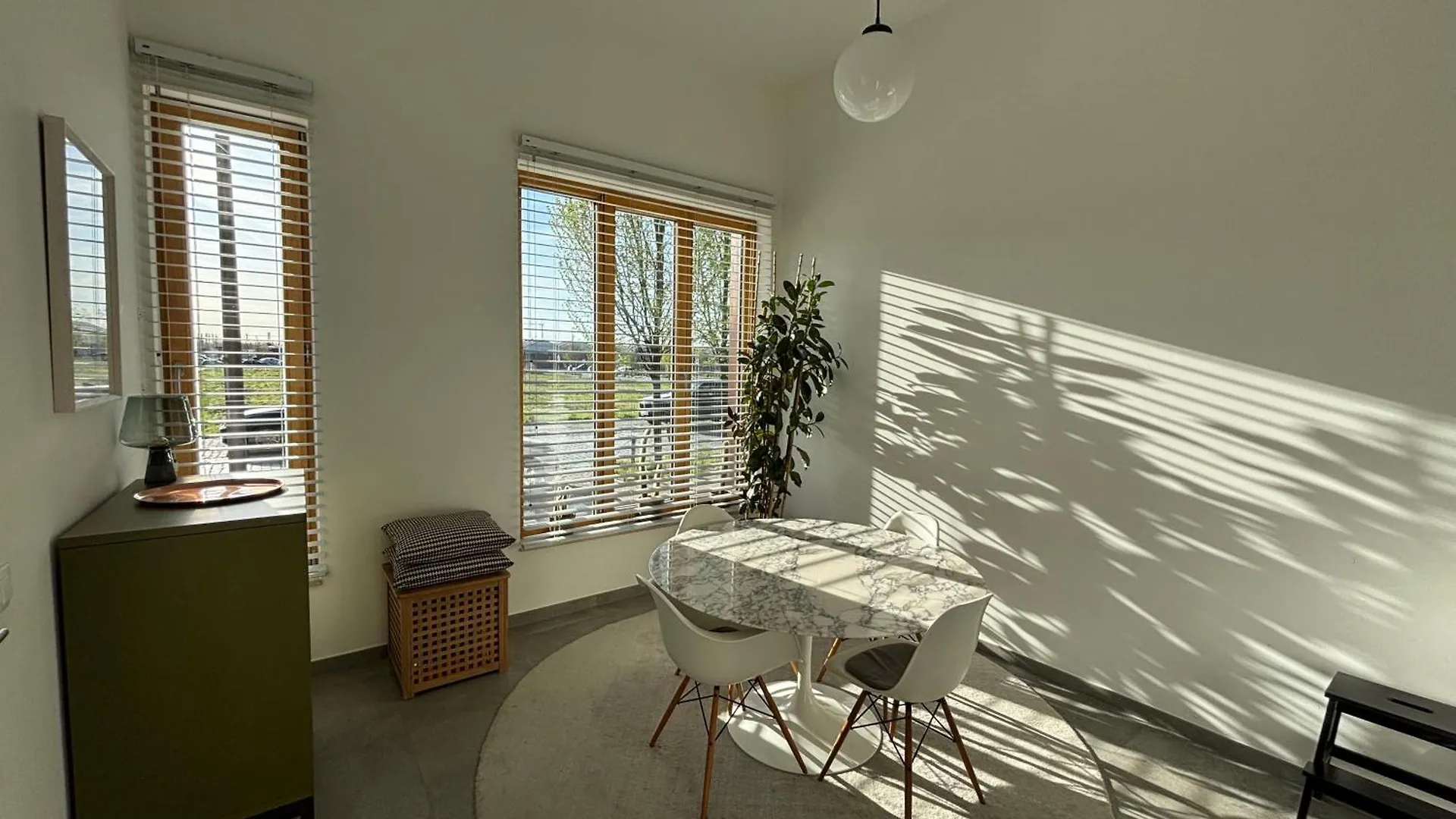 Luxury Apartment, Private Terrace & Free Parking Anversa Appartamento